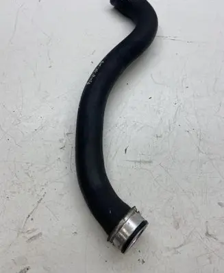 Mercedes-Benz C AMG W204 Engine coolant pipe/hose A2045010582