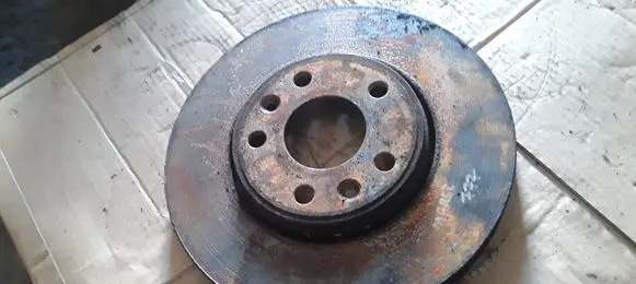 Renault Laguna III Front brake disc