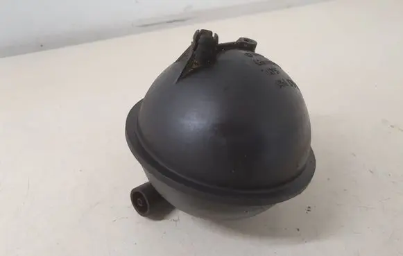 Seat Leon (1M) Vacuum air tank 054129808