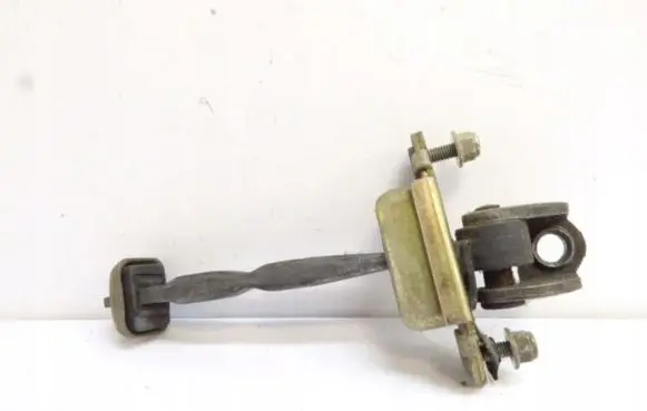 Ford Mondeo Mk III Rear door check strap stopper