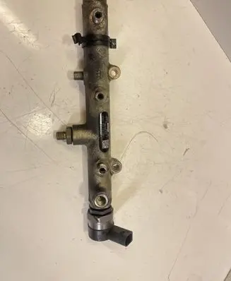 Volkswagen Phaeton Fuel main line pipe 059130090J 057130764B