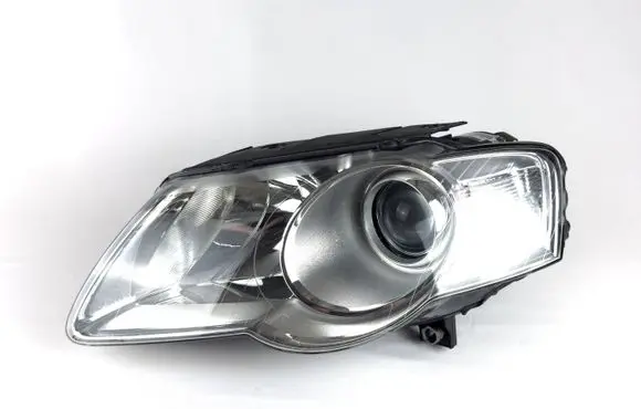 Volkswagen PASSAT B6 Headlight/headlamp 3c0941005aa