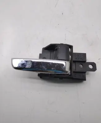 Mitsubishi Outlander Rear door interior handle