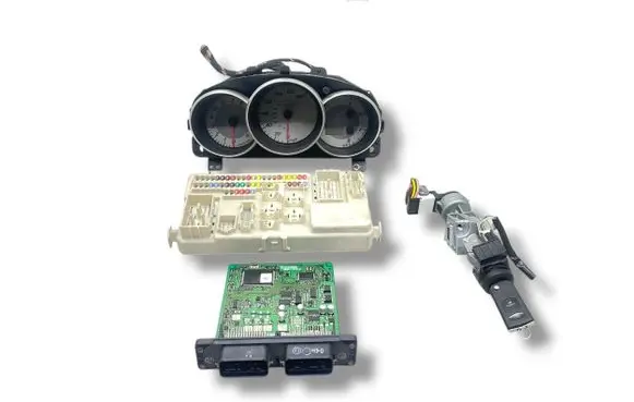 Mazda 3 I Engine ECU kit and lock set 274741 2797213990 519198030