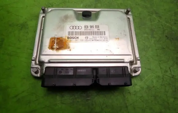 Audi A4 S4 B6 8E 8H Engine control unit/module ECU 