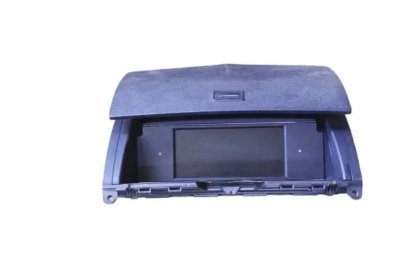 Mercedes-Benz C W204 Screen/display/small screen A2046801231 45947 090430091053