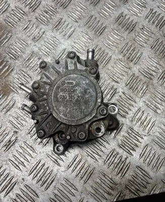 Volkswagen Touran I Vacuum pump 03G145209