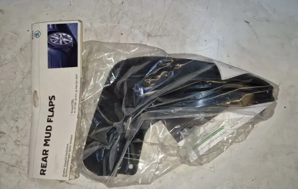 Skoda Octavia Mk4 Rear mudguard 5E0075101A