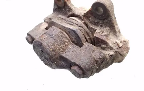 Land Rover Discovery Rear brake caliper