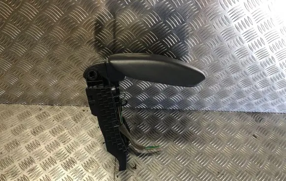 Volvo XC60 Armrest 1877819 39800302 Y310