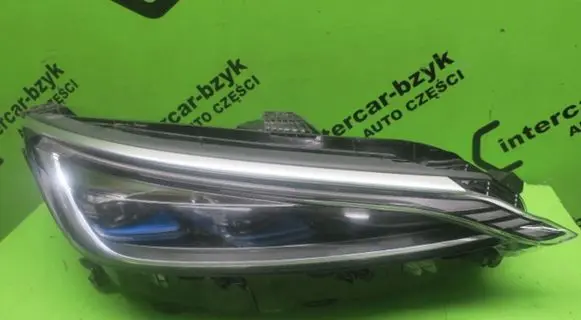 Toyota Yaris Headlights/headlamps set 