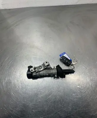 Skoda Roomster (5J) Ignition lock 6R0905851D