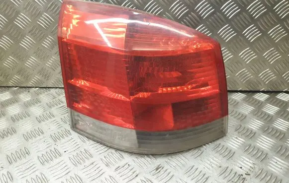 Opel Signum Rear/tail lights 13159861