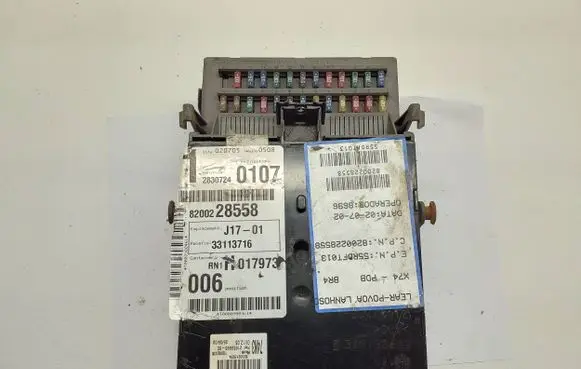 Renault Scenic II - Grand scenic II Fuse box set 8200228558 33113716 017973