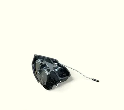 BMW 4 F36 Gran coupe Front door lock 7202145