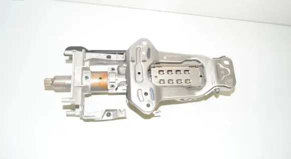 Steering wheel axle set