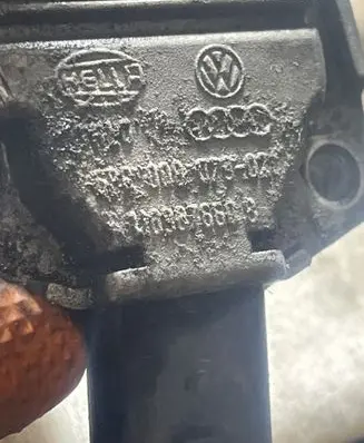 Audi 80 90 B3 Air pressure sensor 68688887