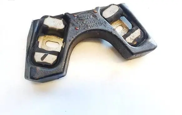 Land Rover Range Rover Evoque L538 Engine mount bracket 6H5211002A1