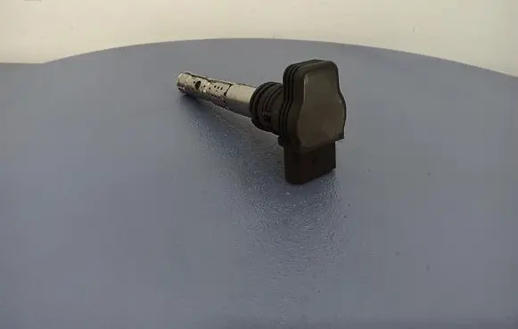 Audi A4 S4 B6 8E 8H High voltage ignition coil ENT960031