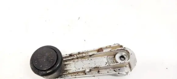Volkswagen Transporter - Caravelle T4 Front door window winding handle 443837581D