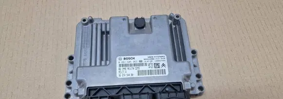 Citroen DS3 Engine control unit/module 9666320880