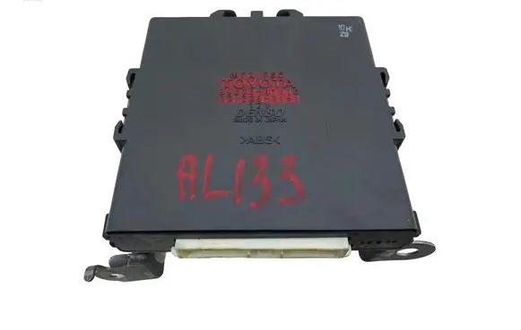 Toyota Prius (XW30) Other control units/modules 8967047010