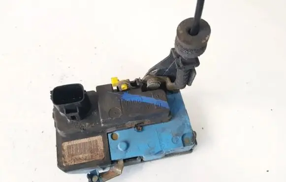 Volvo S60 Front door lock