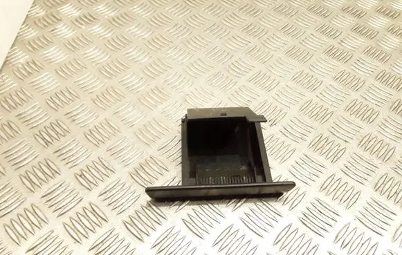 Car ashtray