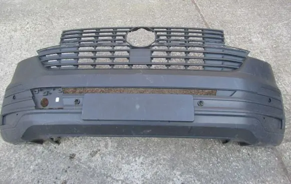 Volkswagen Multivan T6 Front bumper 7LA807221B