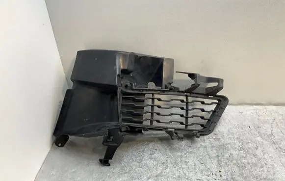 BMW 3 F30 F35 F31 Fog light bracket 8056321 8055869