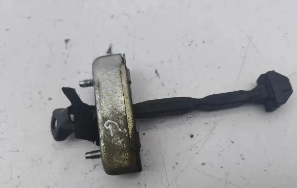Lexus IS 220D-250-350 Rear door check strap stopper