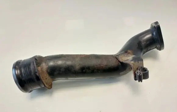 Fiat Doblo Turbo air intake inlet pipe/hose