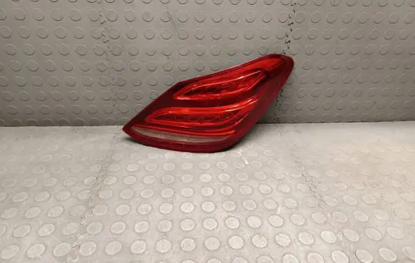 Mercedes-Benz C W205 Rear/tail lights A2059061457