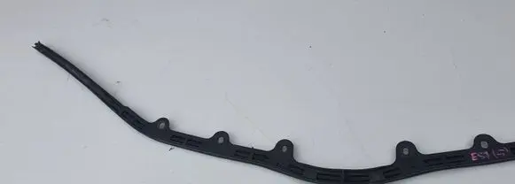BMW 1 E81 E87 Under headlight/headlamp trim 7 152 799 7 152 800