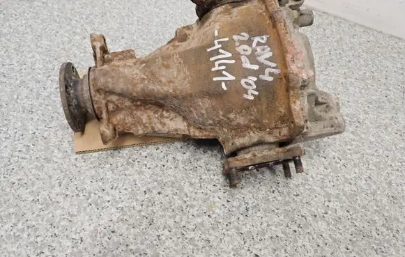 Toyota RAV 4 (XA20) Rear differential
