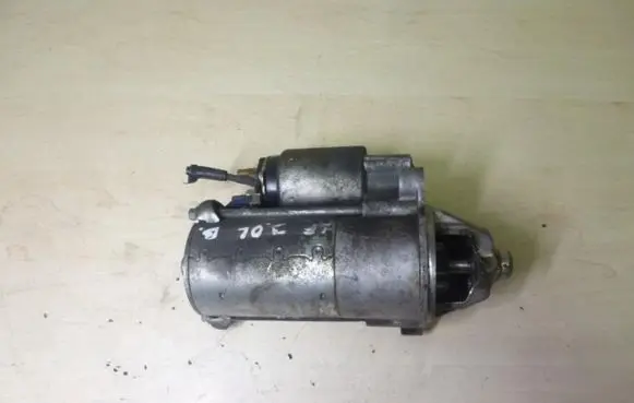 Jaguar XF Starter motor 3R8311000AB VD3151