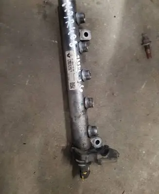 Opel Vivaro Fuel main line pipe 175210542R HMLGT1810B