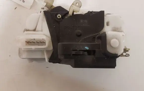 Citroen C5 Front door lock