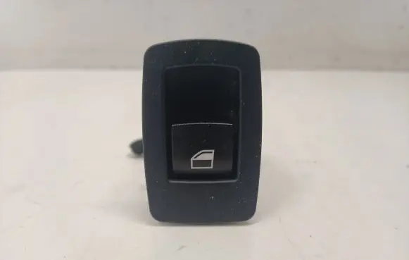 BMW 1 F20 F21 Electric window control switch 9208106