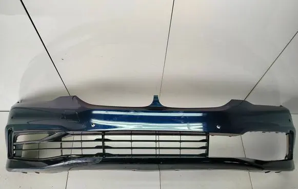 BMW 5 G30 G31 Front bumper 7385336