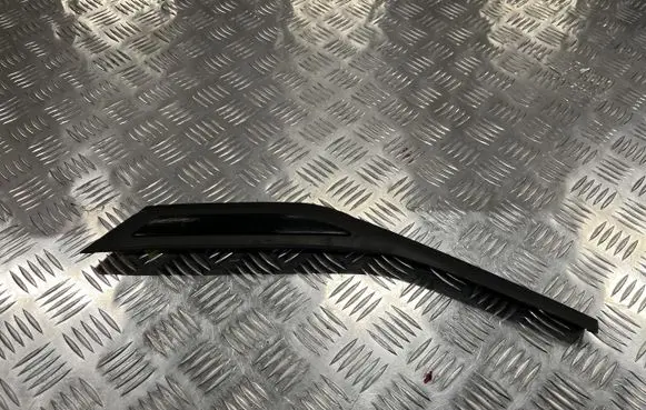 Renault Captur II Rear arch trim 833303582R