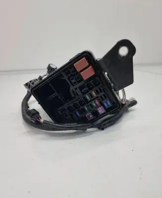 Toyota RAV 4 (XA50) Fuse box set