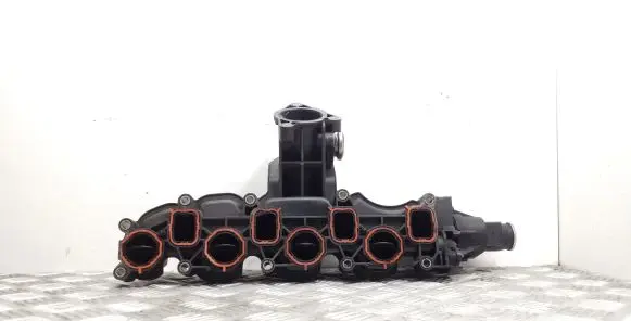 Audi A1 Intake manifold 03L129711 03L129086A