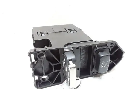 Volvo XC60 Ignition lock 8G9N11572AB