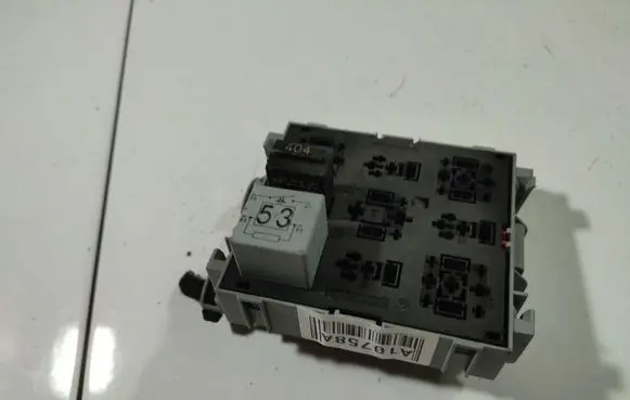 Fuse box set