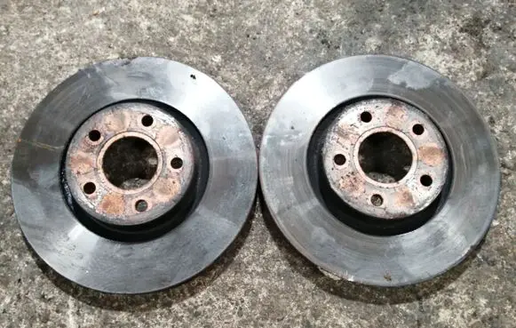 Front brake disc