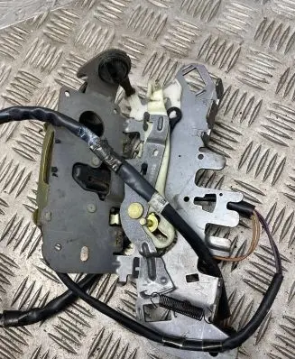 Chrysler Voyager Rear door lock