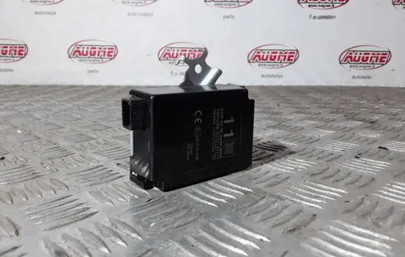 Toyota Auris E180 Other control units/modules 8976002111