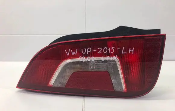 Volkswagen Up Rear/tail lights 1S0945095