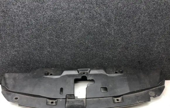 Radiator trim